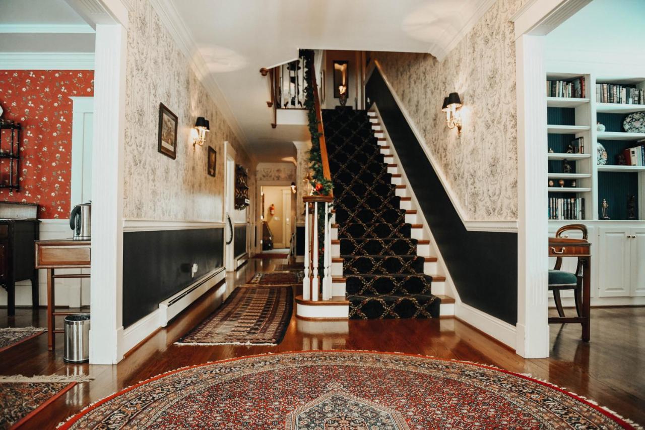 China Clipper Inn (Adults Only) Урей Екстер'єр фото