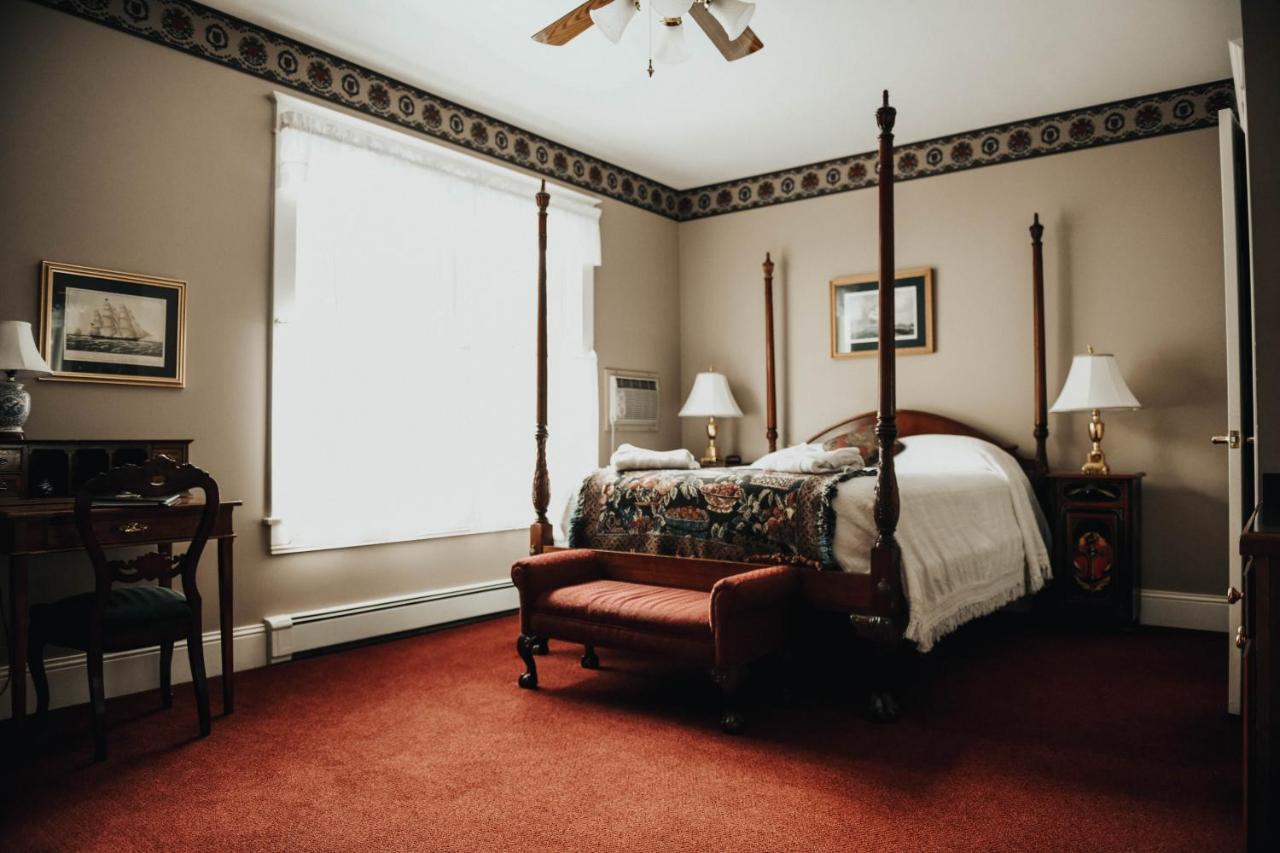 China Clipper Inn (Adults Only) Урей Екстер'єр фото