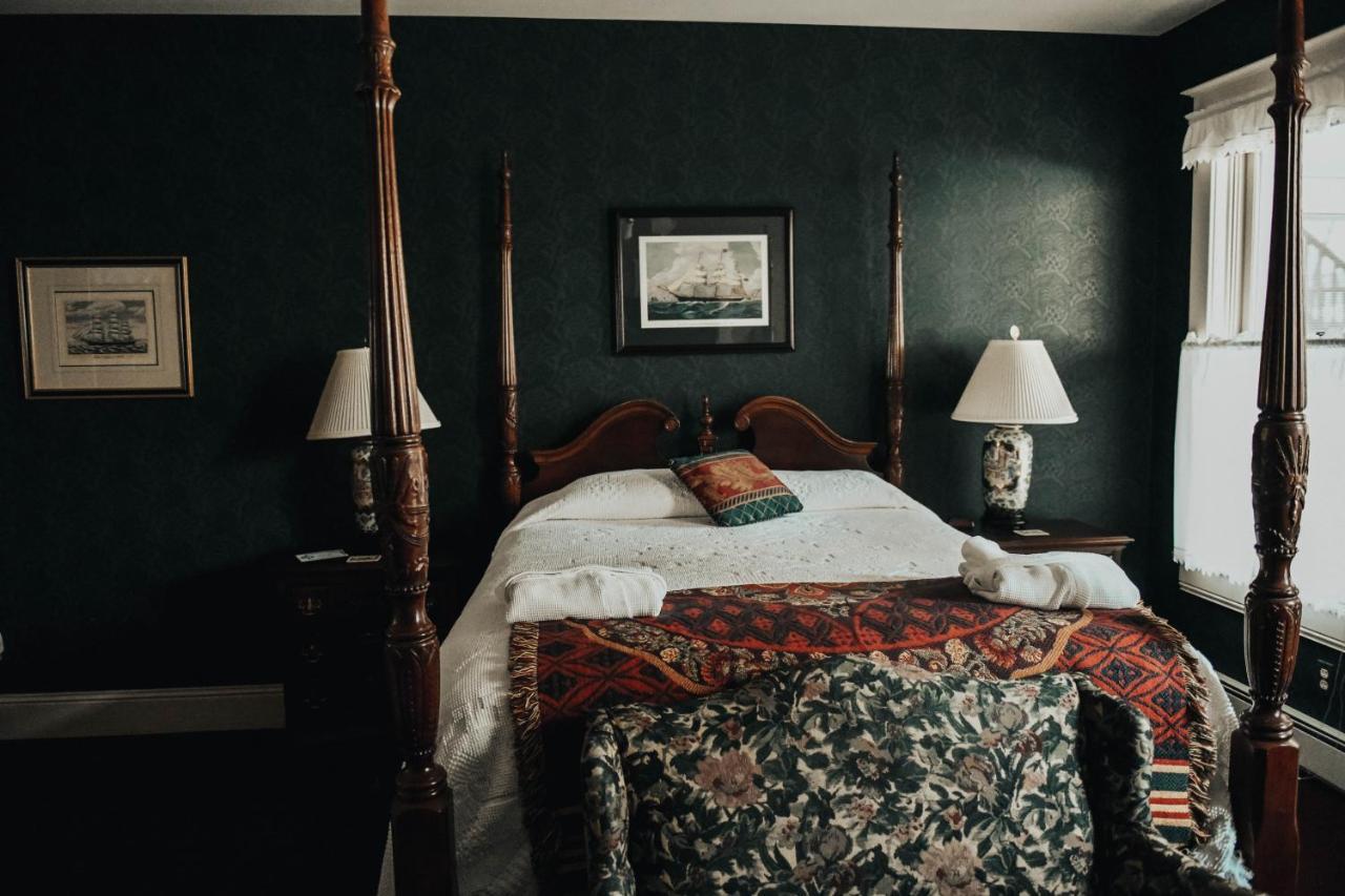 China Clipper Inn (Adults Only) Урей Екстер'єр фото
