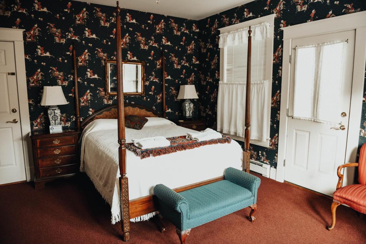 China Clipper Inn (Adults Only) Урей Екстер'єр фото