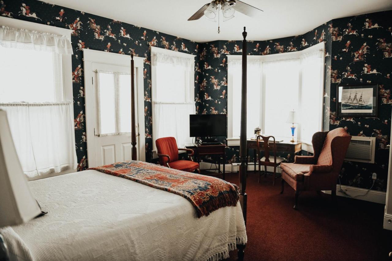 China Clipper Inn (Adults Only) Урей Екстер'єр фото
