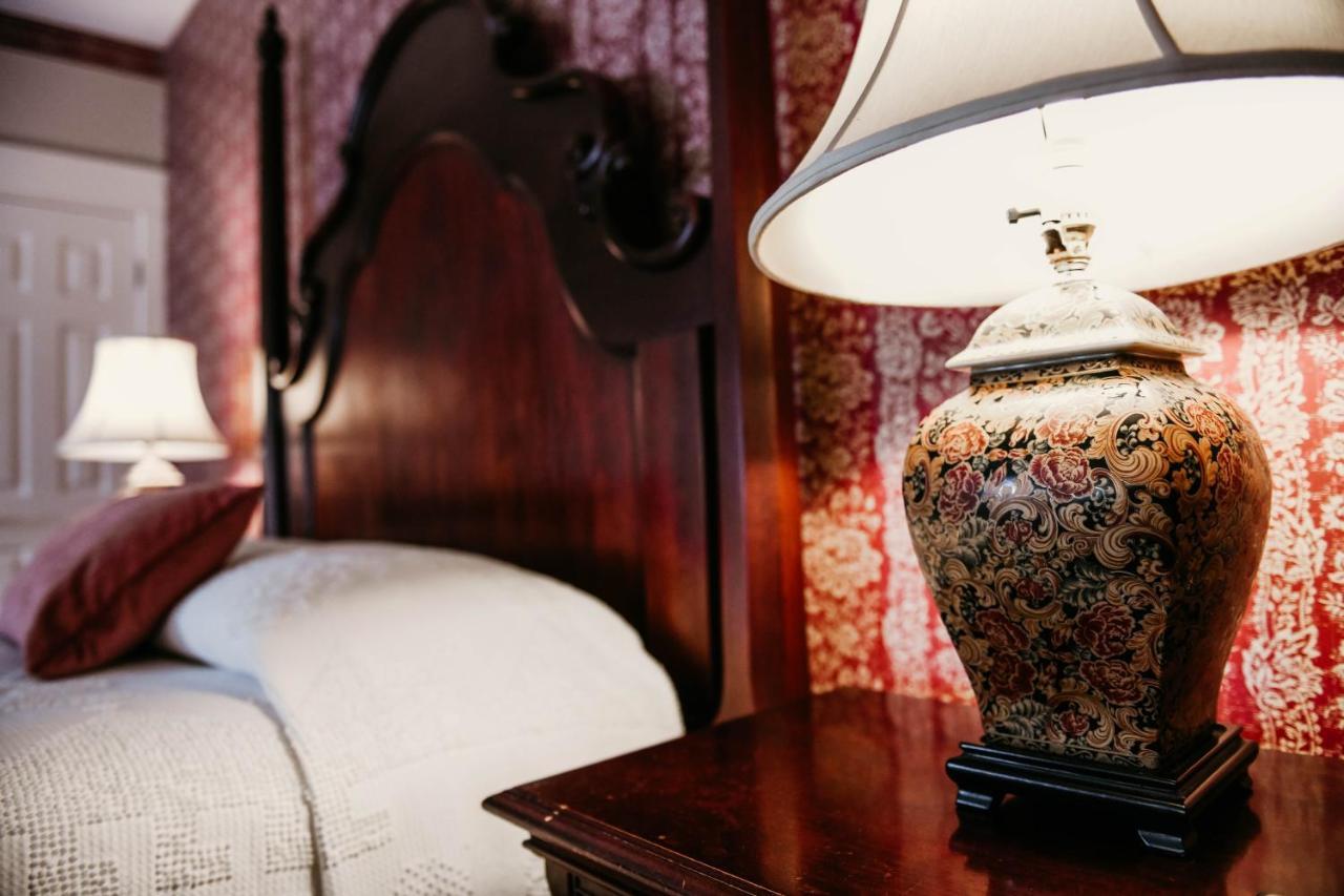 China Clipper Inn (Adults Only) Урей Екстер'єр фото